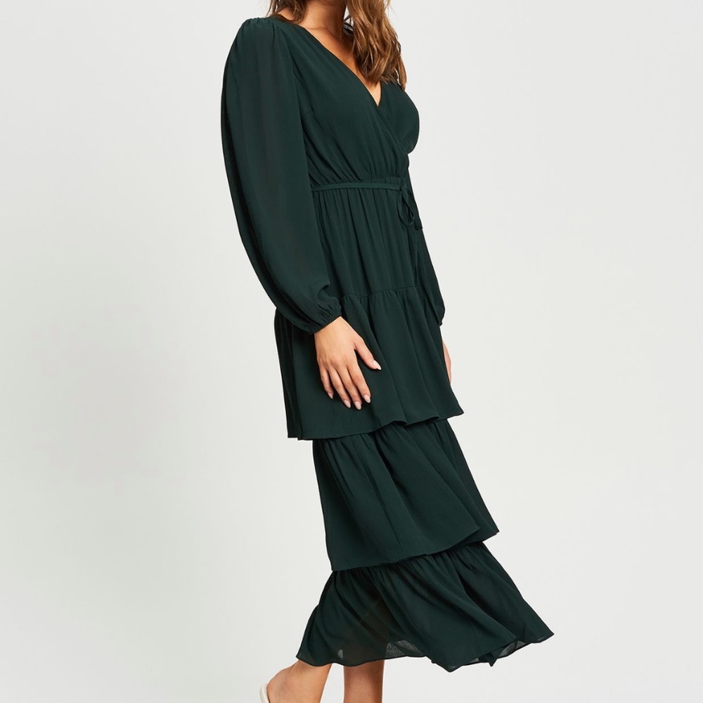 Brand new! Never worn! Tussah, emerald midi dress! Size 10 - Picture 2 of 10